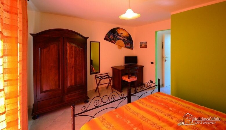 Bed & Breakfast Holidays Cefal�