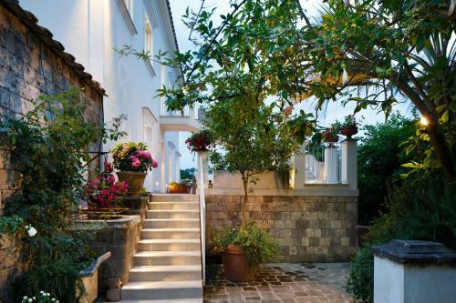 Hostal Villa Don Camillo