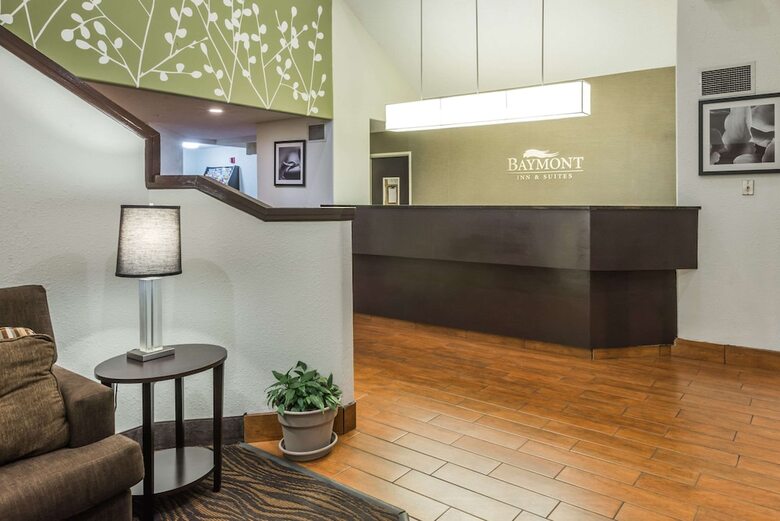 Hotel Baymont By Wyndham Pueblo