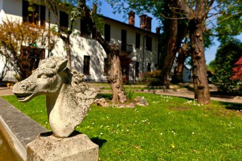 Ca' Bianca Hotel Corte Del Naviglio
