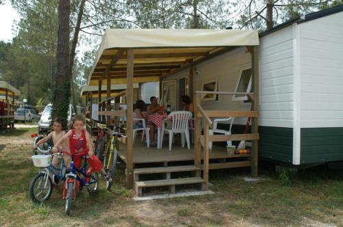 Camping Laguna Village