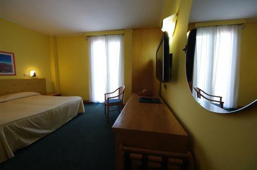 Hotel Alla Campagna - The Chocolate & Flowers Hotel