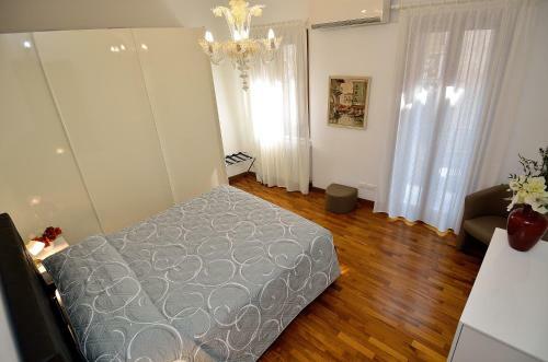 Charming Venice Apartments
