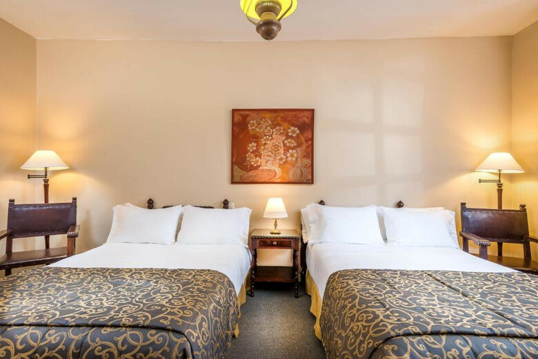 Hotel Dann Carlton Monasterio