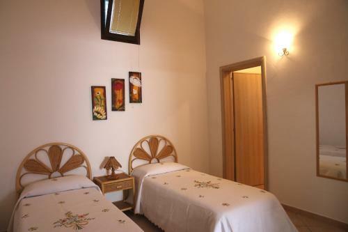Hostal Corter� Guest House