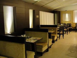 Hotel Chanchal Deluxe