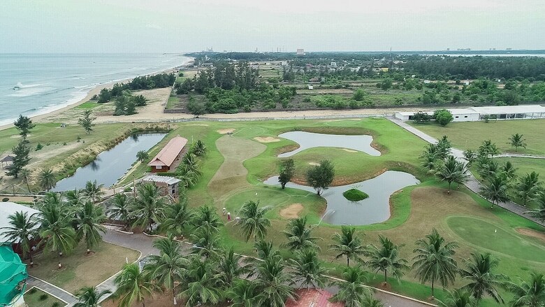 Hotel Chariot Beach Resort