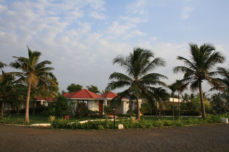 Hotel Chariot Beach Resort