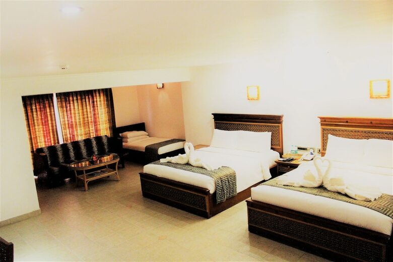 Hotel Chariot Beach Resort