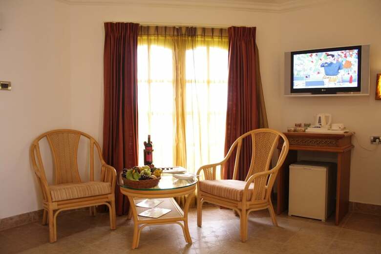 Hotel Chariot Beach Resort