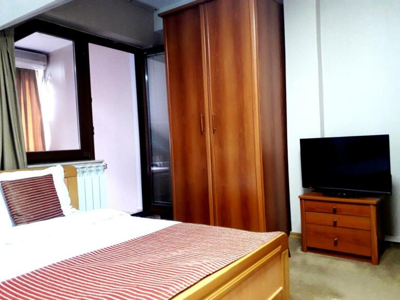 Aristocrat Palace Hotel