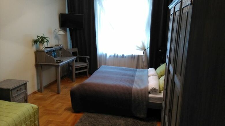 Mikolaj Hotel