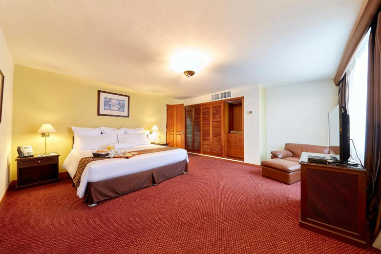 Hotel Carrera