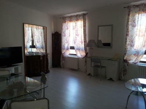 Garibaldi Apartment