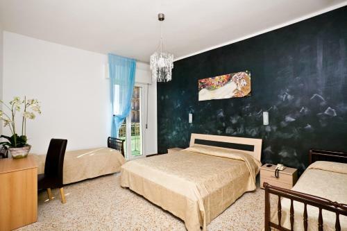 Hotel Holiday Park