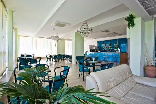 Hotel Holiday Park