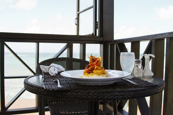 Silver Point Hotel
