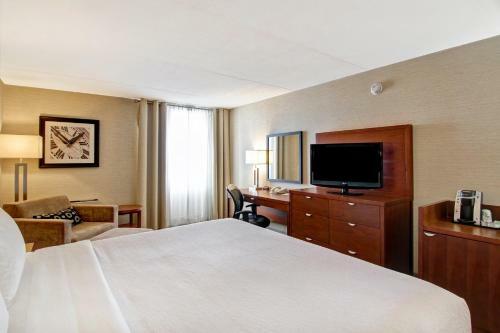 Hotel Holiday Inn Oakville Centre