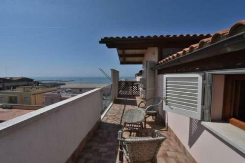 Lola Piccolo Hotel