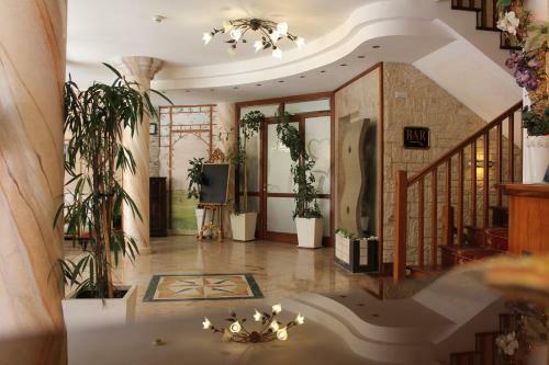 Lola Piccolo Hotel
