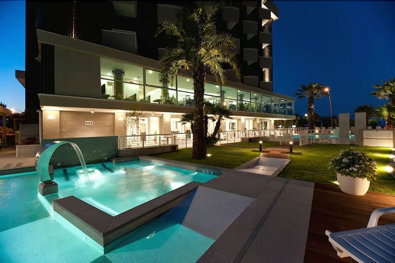 Hotel Eden