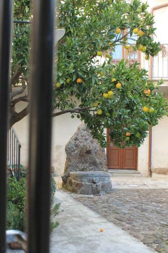La Corte Dei Limoni