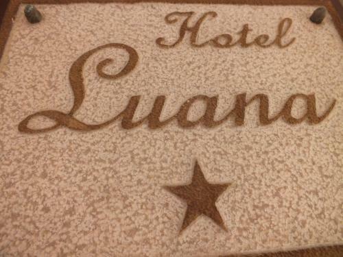 Hotel Luana