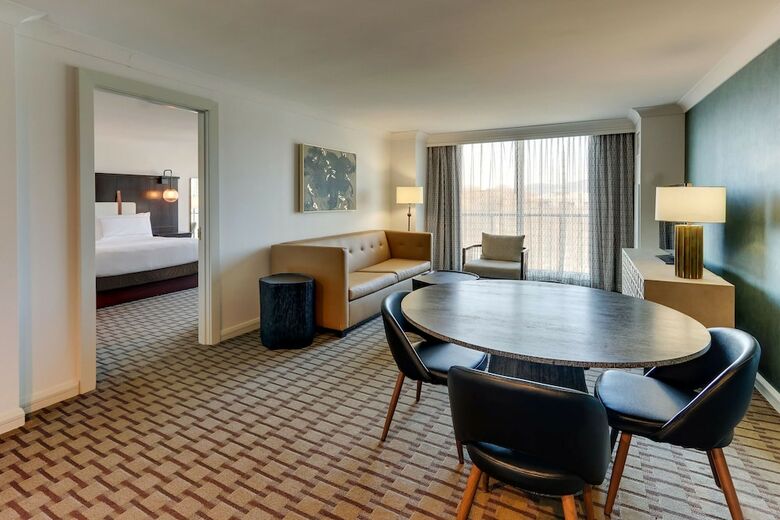 Chattanoogan Hotel