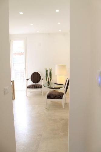 Hostal Capperi House