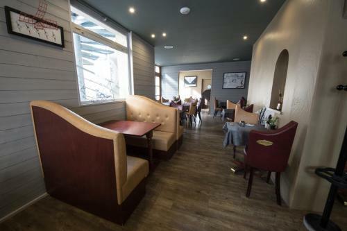 Hotel Logis L'h�tel