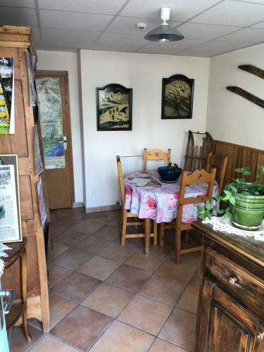 Hotel Le Sans Souci