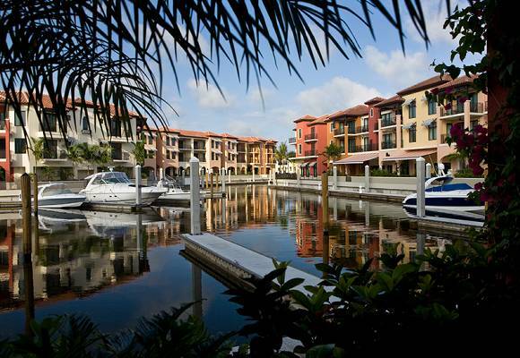 Hotel Naples Bay Resort