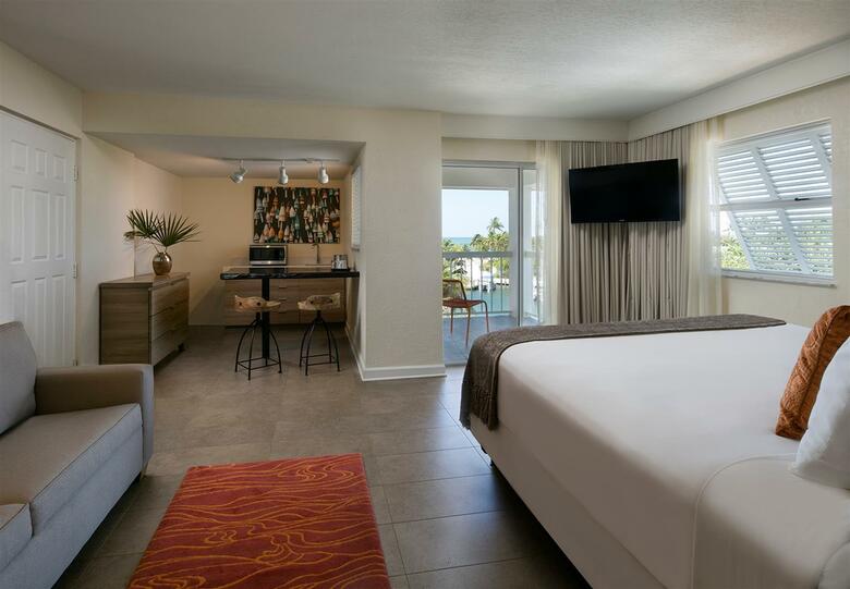 Hotel Pelican Cove Resort Marina