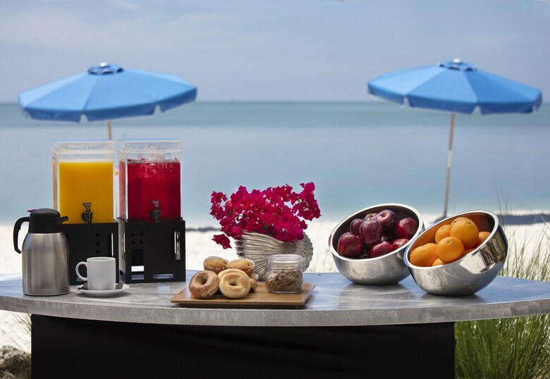 Hotel Pelican Cove Resort Marina