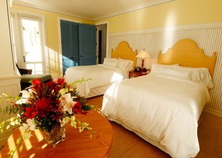 Hotel Sunset Key Guest Cottages