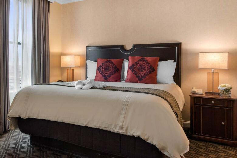 Omni Severin Hotel