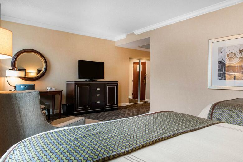 Omni Severin Hotel