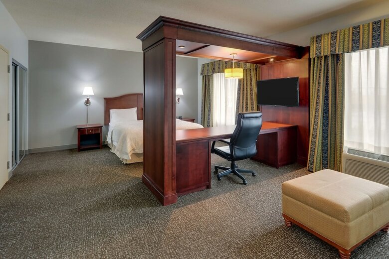 Hotel Hampton Inn & Suites Indianapolis-airport
