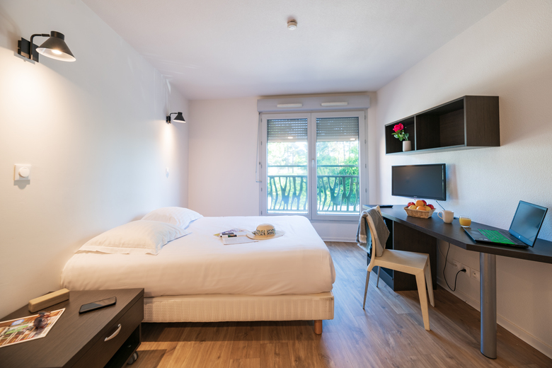 Aparthotel Cerise Valence
