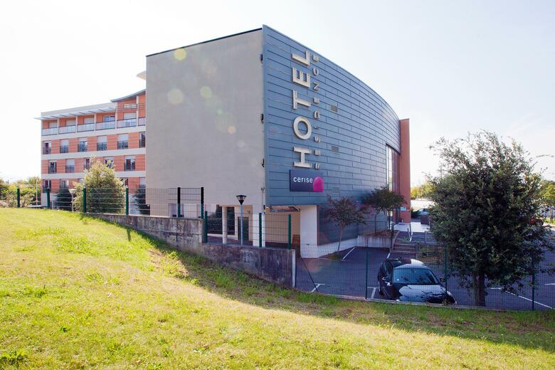 Aparthotel Cerise Valence