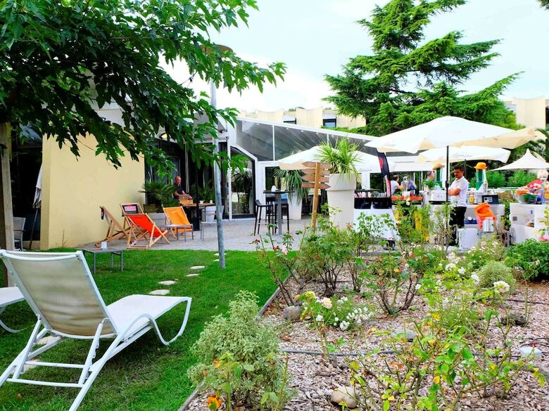 Hotel Novotel Marseille Est La Valentine