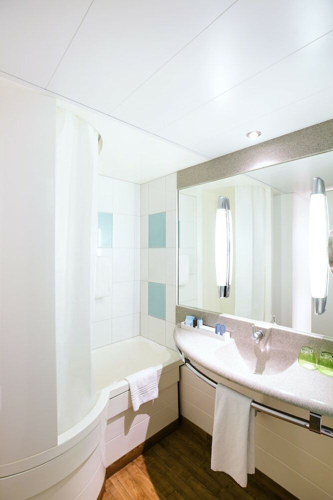 Hotel Novotel Marseille Est La Valentine