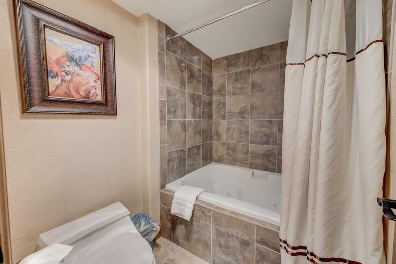 Silver King Hotel