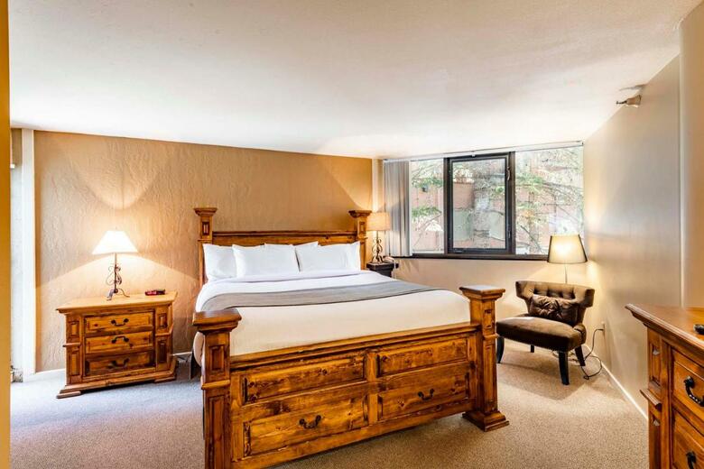 Silver King Hotel