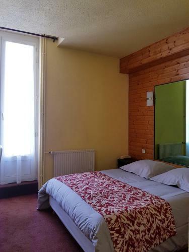 Dyke Hotel