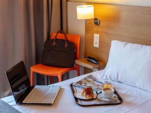 Mona Lisa Val'hotel