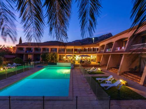 Mona Lisa Val'hotel
