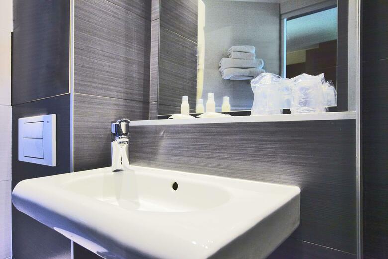 Hotel Kyriad Bordeaux Lormont
