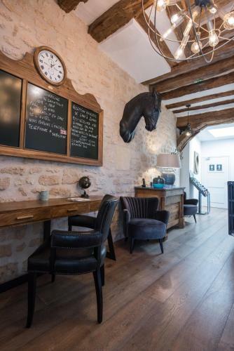 Hotel H�tel Le Chantilly