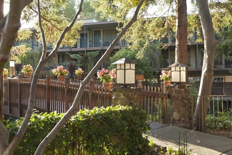 Hotel Creekside Inn